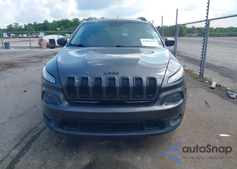 2018 Jeep Cherokee Latitude Fwd из США, поврежденный, VIN 1C4PJLCX0JD524894